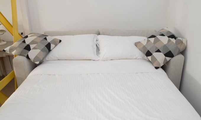 Mugnano di Napoli Apartamento | Abstract Apartment M84