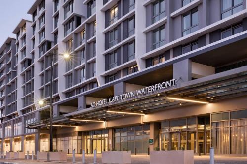 Victoria and Alfred Waterfront Hotel | AC Hotel by Marriott Cape Town Waterfront