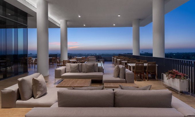 Sunrise Hotel | AC Hotel Fort Lauderdale Sawgrass Mills / Sunrise