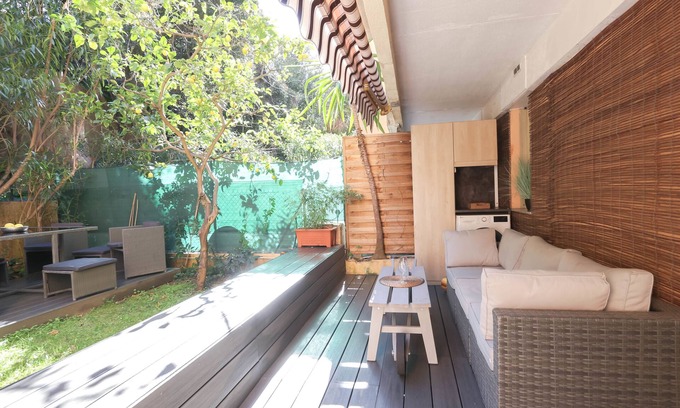 Cannes Apartamento | AC Studio with garden and parking close to the beach- BENAKEY