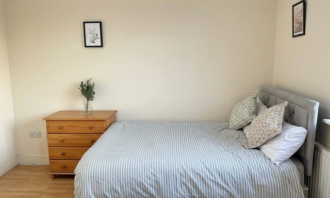 Wembley Park Apartamento | Acacia Wembley Stadium Serviced Apartment by Edens