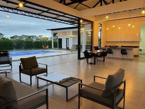Acacias Casa | Acacias, Meta, Casa Arauco