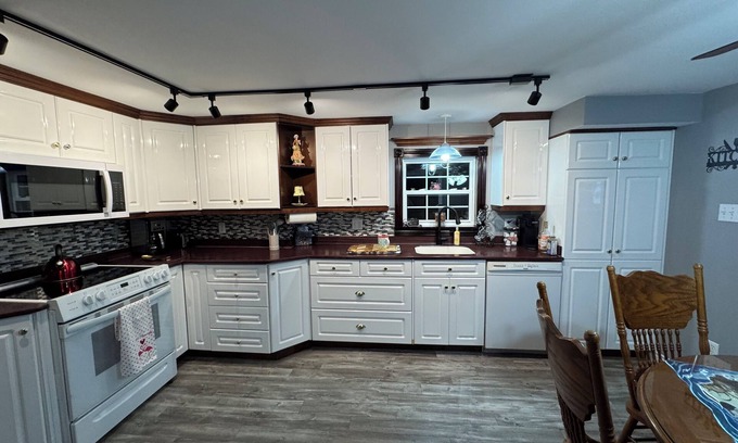 Richmond County Casa | Acadian family home.