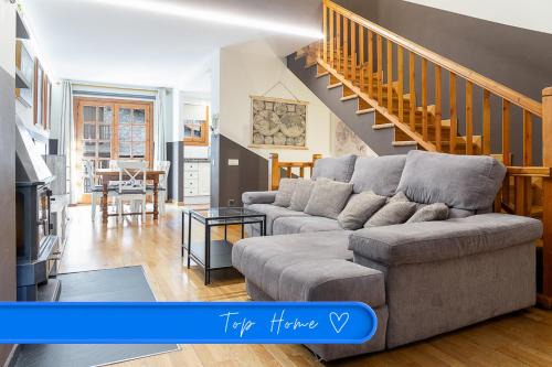 Canillo Apartamento | Acogedor Ático Tríplex Junto a Grandvalira