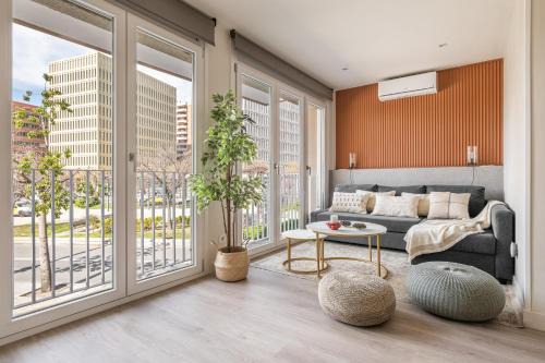El Port Apartamento | Acogedor Apartamento Centro , Cerca de Plaza España y Barcelona