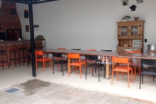 Neva Casa | Acomodação e lazer no centro de Cascavel