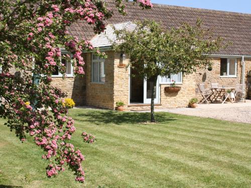 North Perrott Casa | Acorn Cottage - Ukc1812