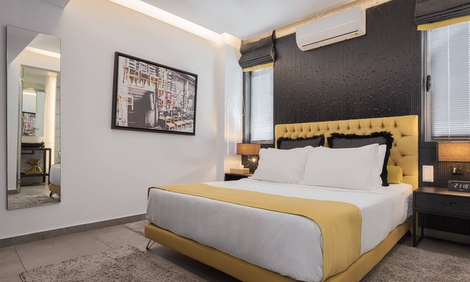 Koukaki Apartamento | Acropolis Stylish Condo, con amplio balcón, junto al metro y la Acrópolis.