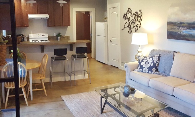 South Berkeley Apartamento | Al otro lado de BART, Nueva construcción1 Bd / 1Ba-Privada