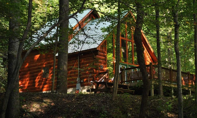 Gatlinburg Cabina | Al otro lado de la carretera desde el límite del Parque Nacional! 1. 8 millas del centro de la ciudad!
