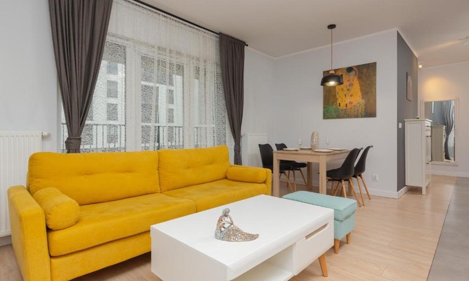 Wlochy Apartamento | Active City Apartments Warsaw by Noclegi Renters