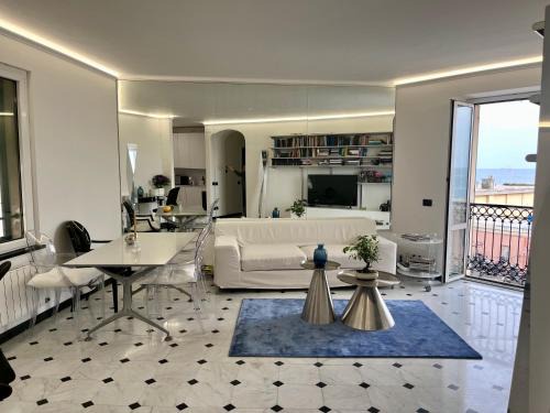 Sturla Apartamento | AD Home Mare - frontemare, 1 minuto dalla spiaggia