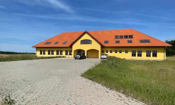 Oleksovice Casa | Adama PRO