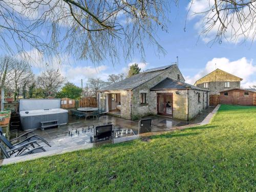 Preston Casa | Adamsons Barn