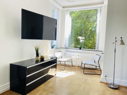 Aalborg Apartamento | aday - Aalborg mansion - Open bright apartment with garden