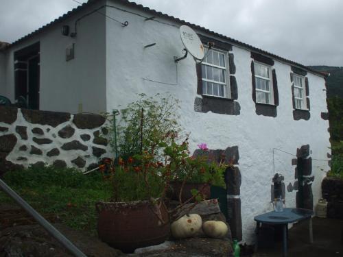 Calheta Casa | Adega do Batista