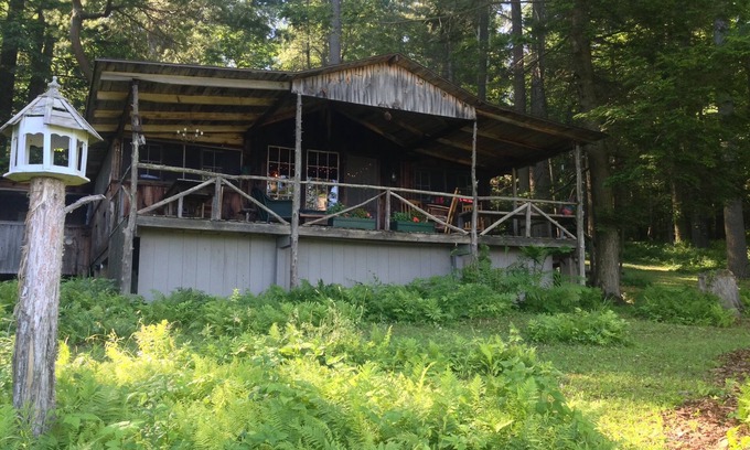 Weatogue Cabaña | Adirondack-Style / Cottage-beautiful Lake & Mountain Views-Peaceful!