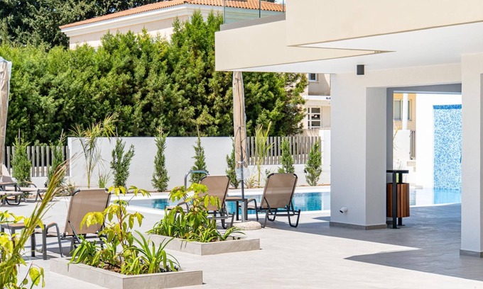 Universal Apartamento | Adolina One Bedroom Apartment 102 by Ezoria Villas
