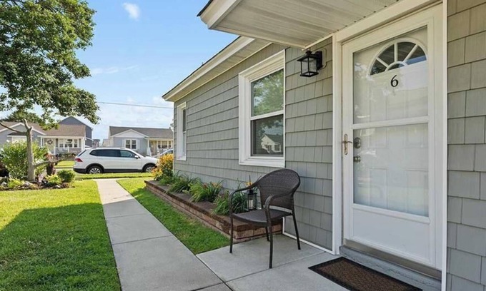 North Wildwood Cabaña | Adorable Beach Retreat in the Tranquility of Residential North Wildwood!