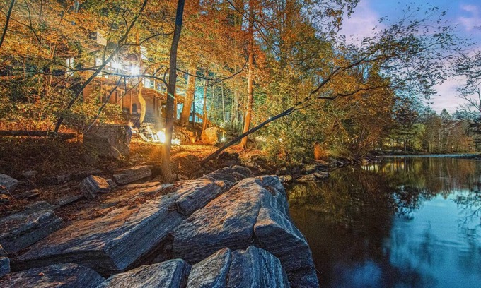 Townsend Cabina | Adorable Riverfront Cabin * EV Chrg * Fish * Swim