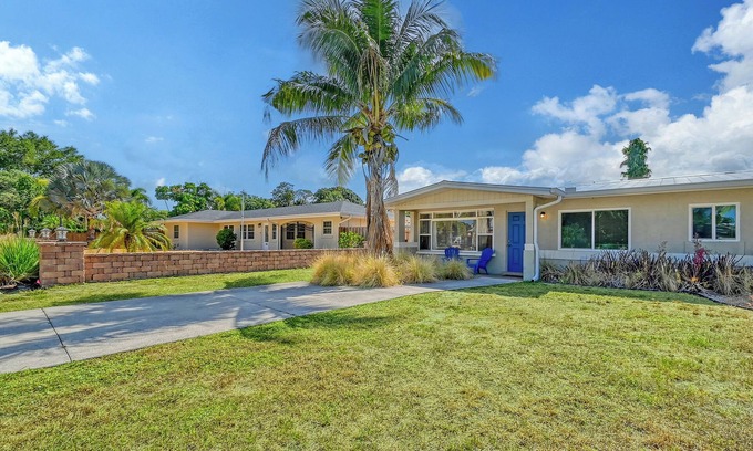 Sarasota Apartamento | Adorable1/1 - Walk to Siesta Key!