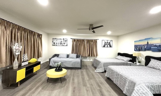 Riverview West Apartamento | Adventure Awaits in SoCal: Upscale Home for 6 Near Disney, Beaches&Top OC Spot