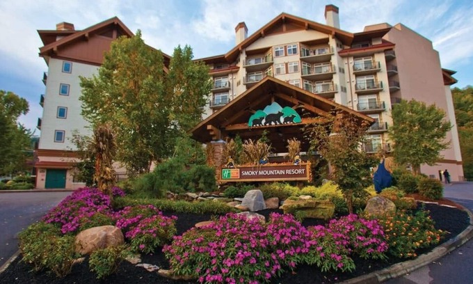 Gatlinburg Complejo | Adventurous Mountain Stay-Smoky Mountain Resort-2 Bedroom