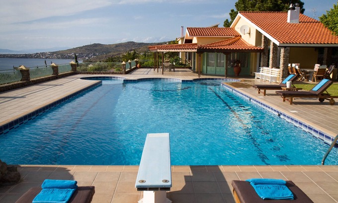 Kontos Villa | Villa Aelia, con magníficas vistas y enorme piscina privada.