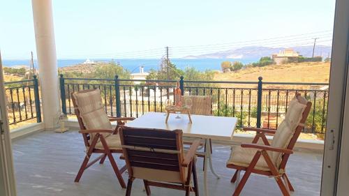 Lavreotiki Apartamento | AEOLOS SeaSide Home