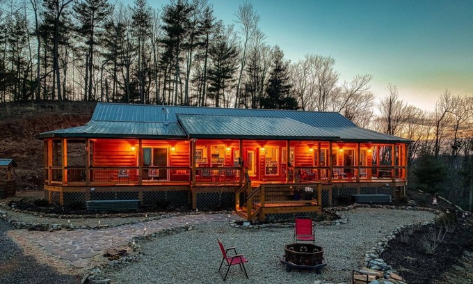 Del Rio Casa | Aerie House - 65 Acres Seclusion/Comfort - Smokys