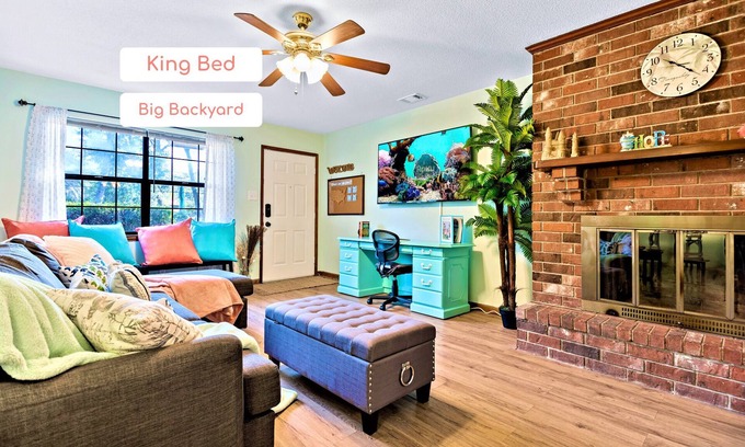 Montgomery Casa | Affordable 3BR Duplex by Island, Nature, Kayaking, Fishing, & Historic Wormsloe