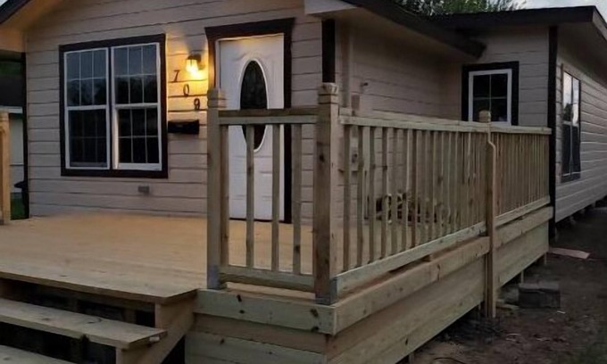 Central City Casa | Affordable 4 bedroom private vacation home. Child, pet friendly. Large yard.