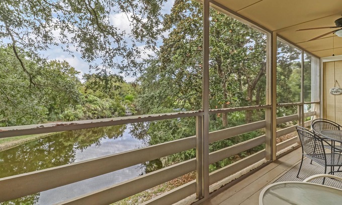 Fernandina Beach Condominio | Elegancia asequible en la isla de Amelia