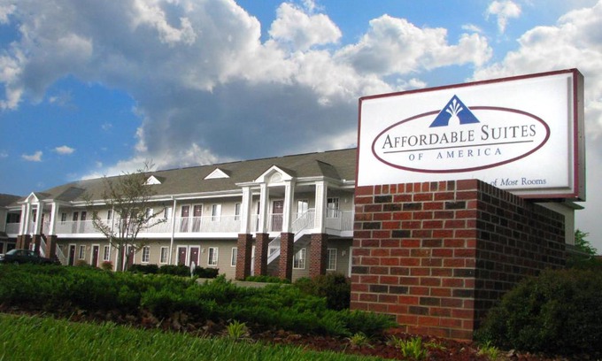 Conover Apartamento | Affordable Suites Conover/Hickory