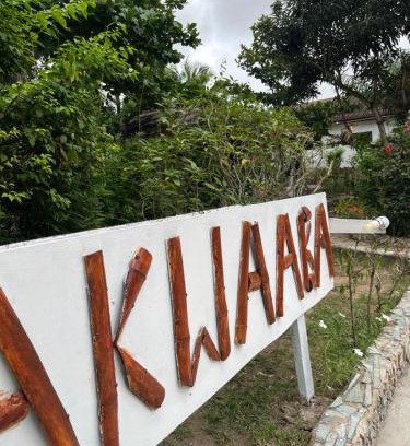 Kokrobite Complejo | African Treasure Gardens And surf Resort