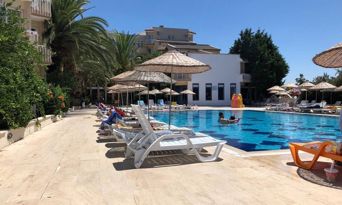 Burhaniye Hotel | AFYTOS Ã–REN PARK MTK