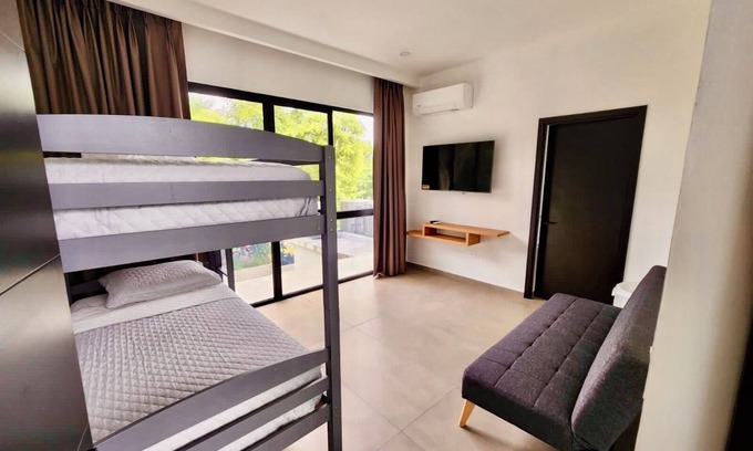 La Libertad Casa | AG36 4-bdrm house w/ pool, central AC, & WiFi in the heart El Sunzal, Surfcity.