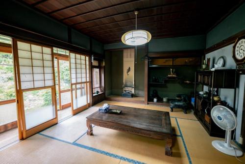 Hanno Apartamento | Agano Hanno City Perfect for river play and hiking Relax in a 160 year old private home rented out as a whole