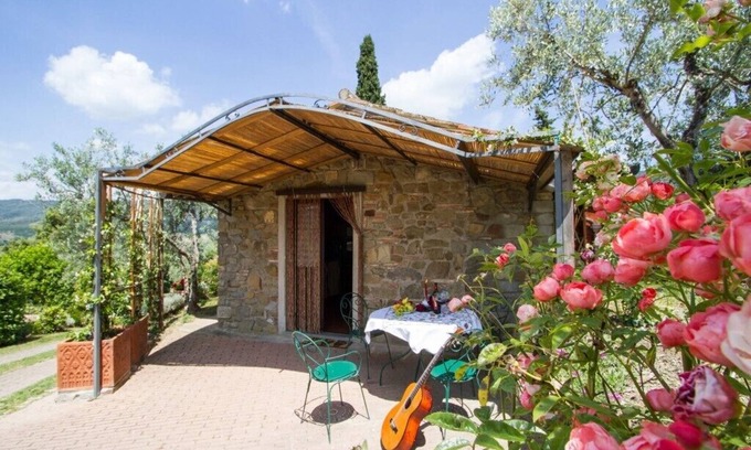 Pieve di Chio Cabaña | Agriturismo Santo Stefano- Colmena Cottage