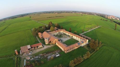 Pavia Casa | Agriturismo Cascina Mora