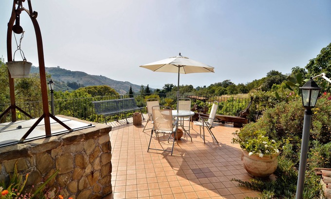 Piedimonte Etneo Casa | Agriturismo Etna-Mare