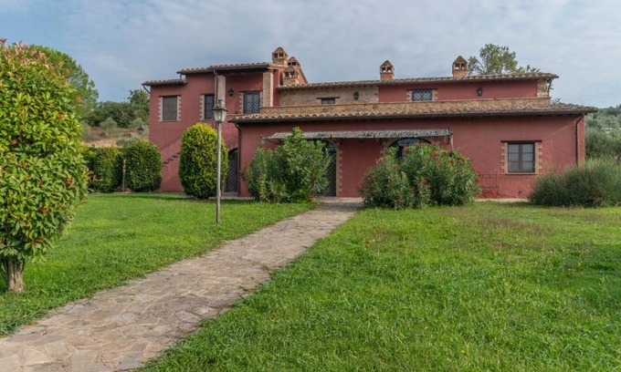 Magione Casa | Agriturismo Le Case Rosse di Montebuono