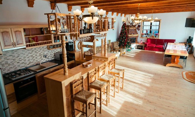 Harseni Casa | agropensiunea CASA NICA