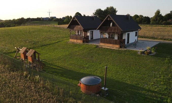 Debogory Apartamento | Agroturystyka ' U Adasia i Marysi ' - Domek nad jeziorem