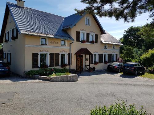Klodzko Miasto Casa | Agroturystyka u Kasi
