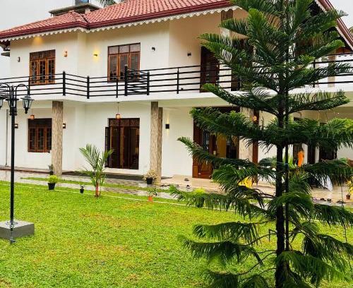 Negombo Cama Y Desayuno | Ahasna Airport Villa