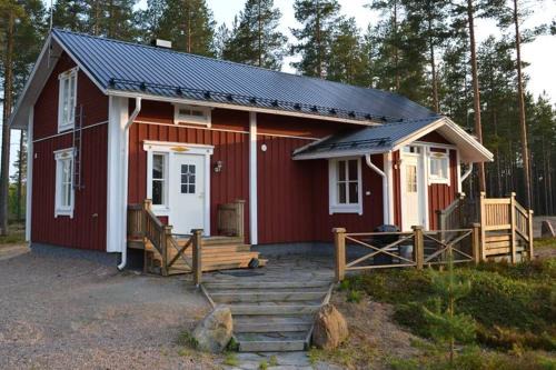 Kauhajoki Chalet De Esquí | Ahmalammen mökkikylä