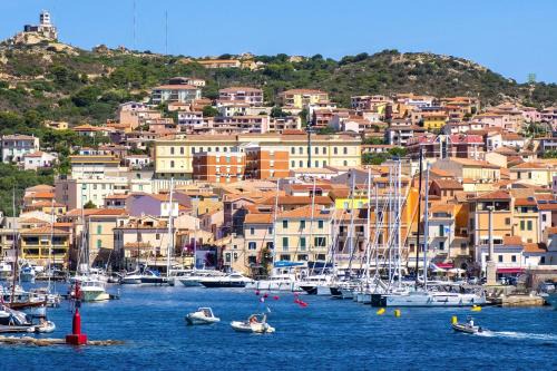 La Maddalena Apartamento | AHR Leonis Residence La Maddalena