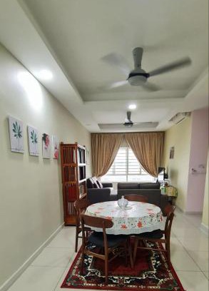 Kampung Sungai Buah Apartamento | AI Homestay at Savanna - Southville