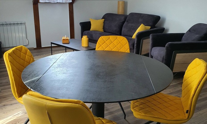 Beaune Apartamento | Air-conditioned apartment*** for 4 people
